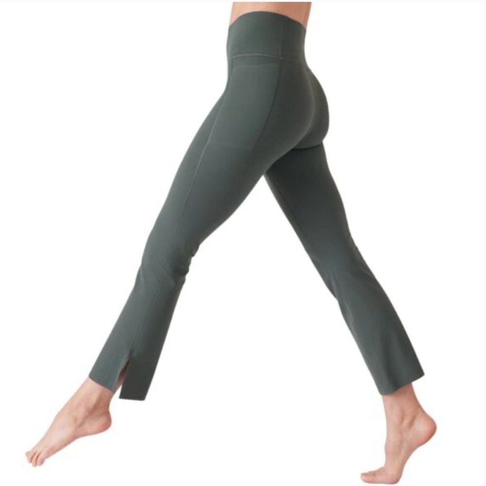 Athleta Transcend Stash Crop Straight Leg Pants Bali Green Size L